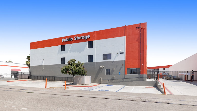 Public Storage